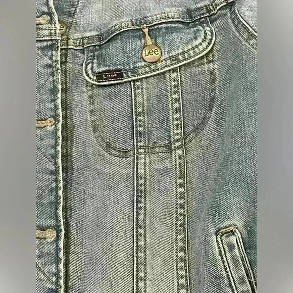 5 for 30$ Lee women’s jean jacket size M - Picture 3 of 10